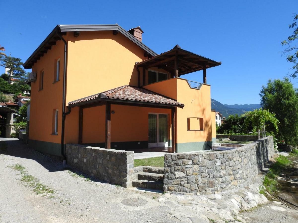 Pocitniska Hisa Guest House Dobravlje Exterior photo