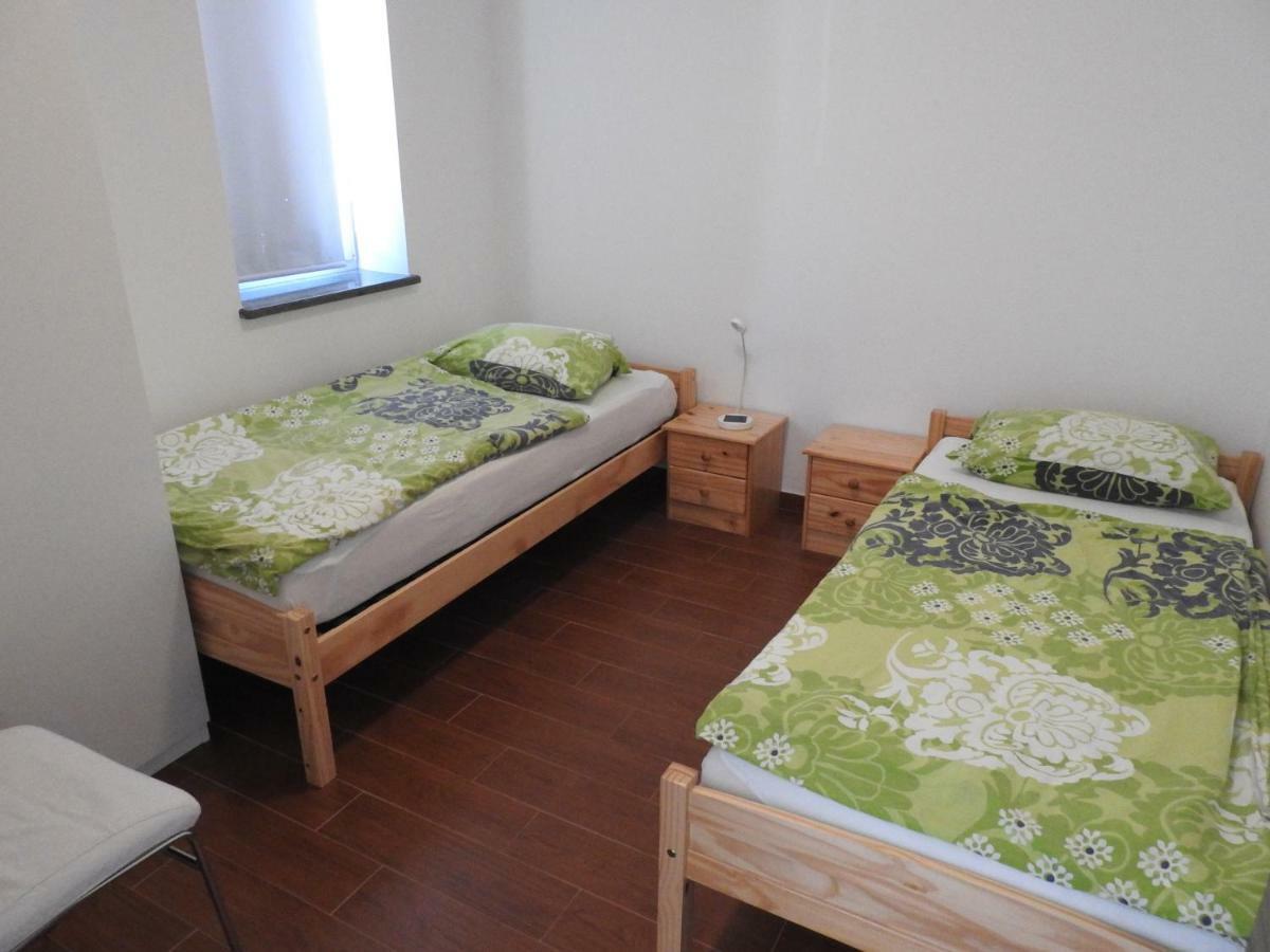 Pocitniska Hisa Guest House Dobravlje Exterior photo