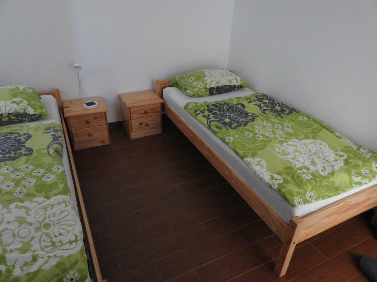 Pocitniska Hisa Guest House Dobravlje Exterior photo